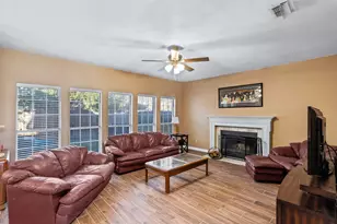 1317 Concho Dr, Benbrook, TX 76126 - Photo 6