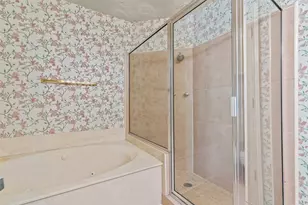 9014 Cumberland Dr, Irving, TX 75063 - Photo 24