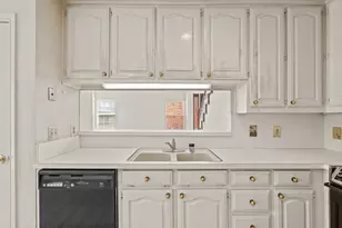 9014 Cumberland Dr, Irving, TX 75063 - Photo 16