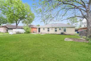 1823 Houghton Rd, Dallas, TX 75217 - Photo 14