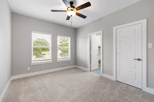 2811 Harston St, Dallas, TX 75212 - Photo 12