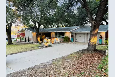 4236 Shannon Drive, Fort Worth, TX 76116 - Photo 2