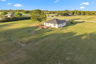 104 SE County Rd 3046, Corsicana, TX 75109 - Photo 24