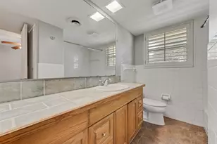 5811 E University Blvd, Dallas, TX 75206 - Photo 16