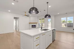 177 Hulen Cir, Aledo, TX 76008 - Photo 8