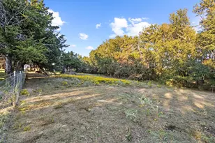 1232 Co Rd 2907, Dodd City, TX 75438 - Photo 30