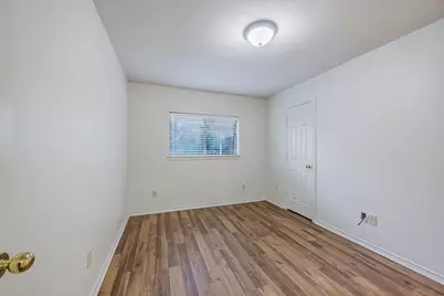 6913 Brookvale Road, Fort Worth, TX 76132 - Photo 18