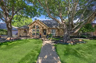 6913 Brookvale Rd, Fort Worth, TX 76132 - Photo 1