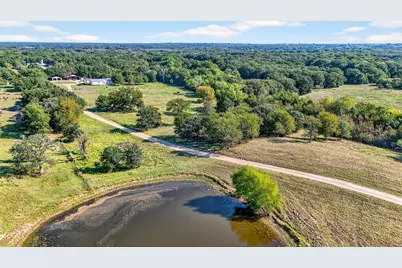 437 County Road 292, Collinsville, TX 76233 - Photo 4