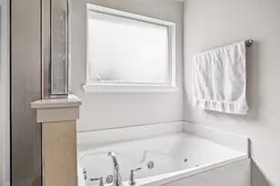 8760 Regal Royale Dr, Fort Worth, TX 76108 - Photo 14