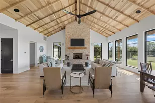 477 Wolf Creek Rd, Lorena, TX 76655 - Photo 10