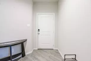 9125 Red Brush Trl, Fort Worth, TX 76131 - Photo 4