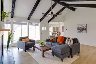 909 Highland Dr, Cleburne, TX 76033 - Photo 2