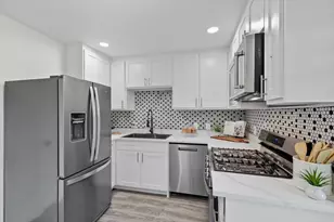 1808 N Waddill St, McKinney, TX 75069 - Photo 4