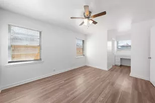 523 S Travis St, Sherman, TX 75090 - Photo 12