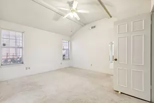 4215 Juniper Ln, Carrollton, TX 75010 - Photo 12