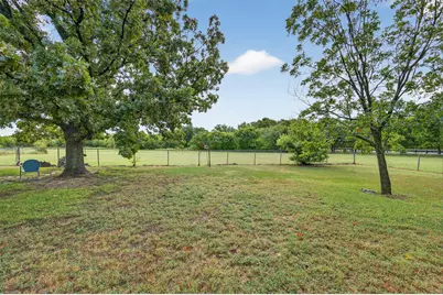 102 N 9 Th Street, Gunter, TX 75058 - Photo 16