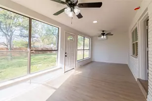 6192 Wrigley Way, Fort Worth, TX 76133 - Photo 20
