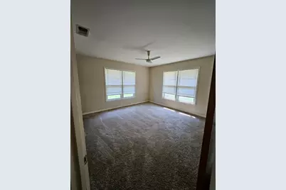 1402 Glendale Street, Greenville, TX 75401 - Photo 10