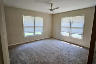 1402 Glendale St, Greenville, TX 75401 - Photo 10