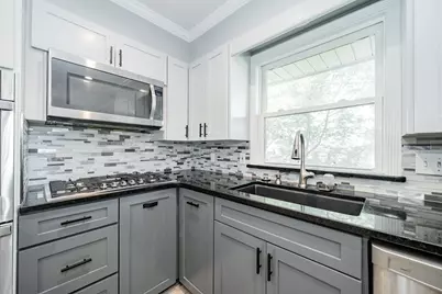 908 Saturn Springs Drive, Garland, TX 75041 - Photo 10