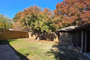 6705 Spoonwood Ln, Fort Worth, TX 76137 - Photo 10