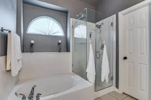 4110 Norwich Dr, Garland, TX 75043 - Photo 16