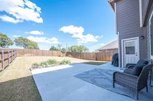 3712 Kings Dr, Ennis, TX 75119 - Photo 32