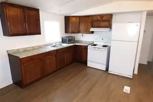 105 E 9th St, Cisco, TX 76437 - Photo 10