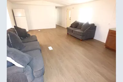 105 E 9th Street, Cisco, TX 76437 - Photo 8