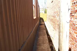 105 E 9th St, Cisco, TX 76437 - Photo 32