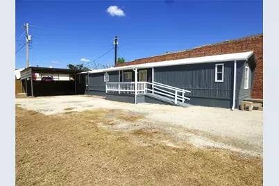 105 E 9th Street, Cisco, TX 76437 - Photo 2