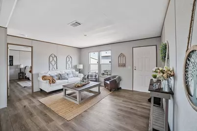 105 Beaver Creek Drive, Azle, TX 76020 - Photo 6