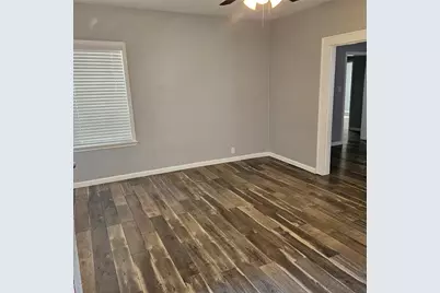 4218 Stonewall Street, Greenville, TX 75401 - Photo 4