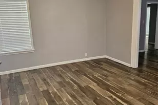 4218 Stonewall St, Greenville, TX 75401 - Photo 4