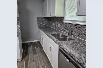 4218 Stonewall Street, Greenville, TX 75401 - Photo 8