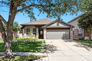 10356 Bradshaw Dr, Fort Worth, TX 76108 - Photo 2