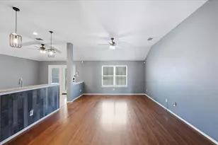 10356 Bradshaw Dr, Fort Worth, TX 76108 - Photo 6