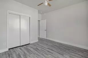 905 Hunter Ln, Burleson, TX 76028 - Photo 16