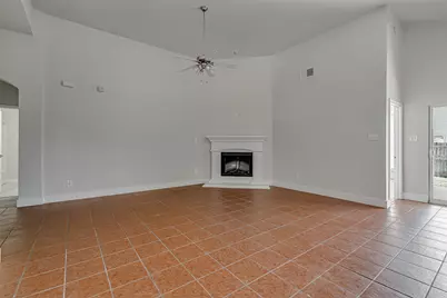 905 Hunter Lane, Burleson, TX 76028 - Photo 20