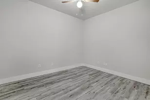 905 Hunter Ln, Burleson, TX 76028 - Photo 18