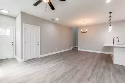 6317 Pebble Avenue, Dallas, TX 75217 - Photo 4