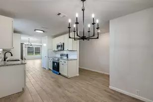 8924 Tumbleweed Dr, Cross Roads, TX 76227 - Photo 6