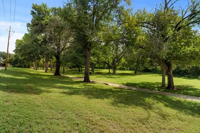 79 Winchester Drive, Euless, TX 76039 - Photo 38