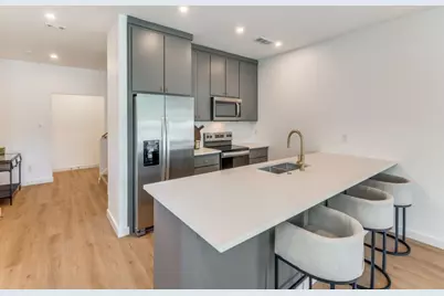 632 Melba Street, Dallas, TX 75208 - Photo 2