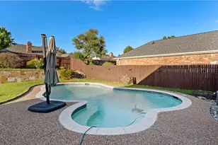 2508 Fox Glenn Cir, Bedford, TX 76021 - Photo 38