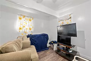 1909 Coggin Ave, Brownwood, TX 76801 - Photo 18