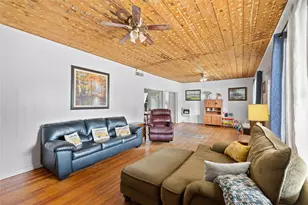 1909 Coggin Ave, Brownwood, TX 76801 - Photo 6