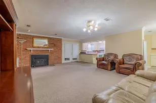 1604 N Haven Dr, Corinth, TX 76210 - Photo 10