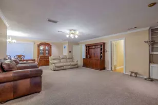 1604 N Haven Dr, Corinth, TX 76210 - Photo 8